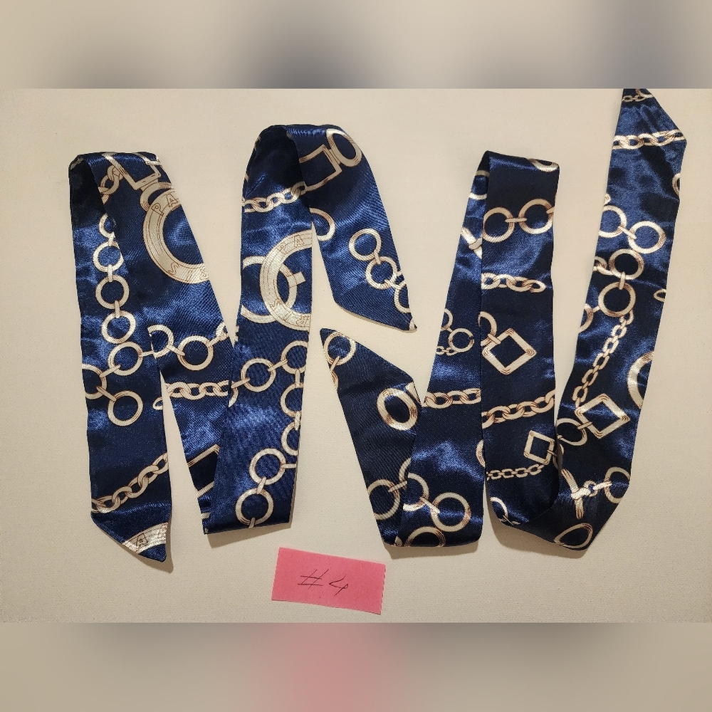 #4 2pc TWILLY SET Blue and Silver Chain Pattern Twilly